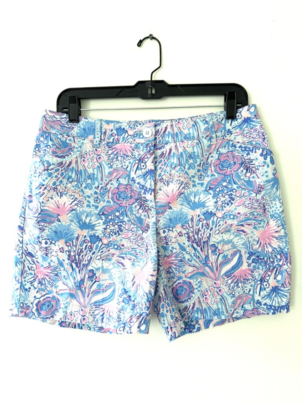 Talbots Classic Chino Style Abstract Tropical Print Perfect Shorts Resortwear